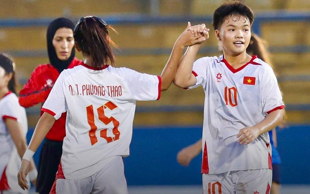 Giải châu Á: Tuyển Việt Nam mất ngôi đầu bảng, đối mặt nguy cơ bị loại sớm