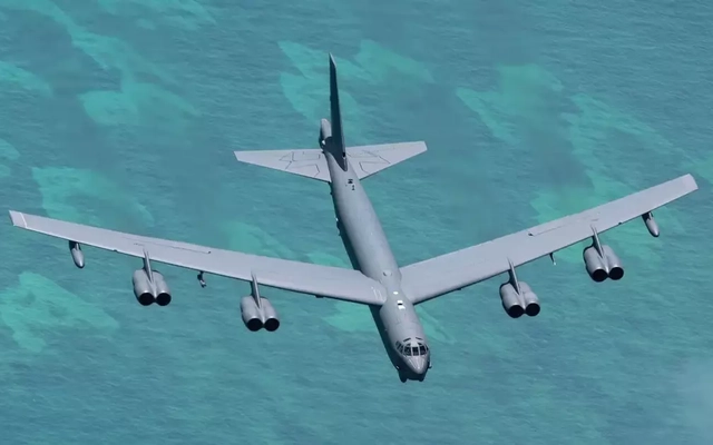 Oanh tạc cơ B-52 của Mỹ xuất hiện gần Venezuela