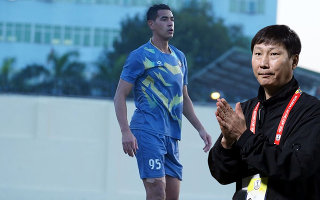 Đỗ Hoàng Hên chưa thể thi đấu, HLV Kim Sang-sik sắp có viện binh "khổng lồ"