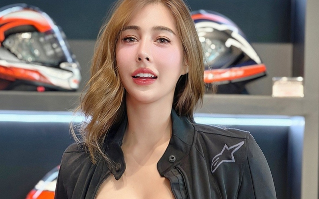 Gặp tai nạn khi tập lái mô-tô, hot girl xinh đẹp khiến người xem không khỏi xót xa