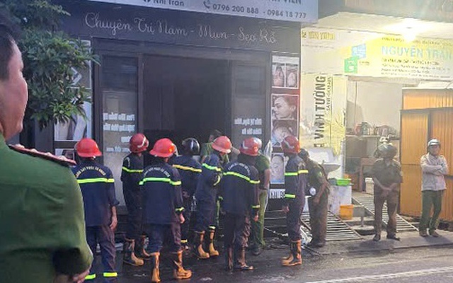 Cháy nhà trong đêm khiến 4 người thương vong