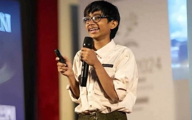 Thần đồng AI 16 tuổi nổi tiếng khắp Ấn Độ: Tự lập startup riêng, tuyển chính bố đẻ vào làm việc