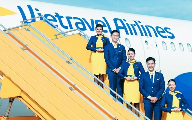 Nóng: AirAsia đang đàm phán mua cổ phần Vietravel Airlines