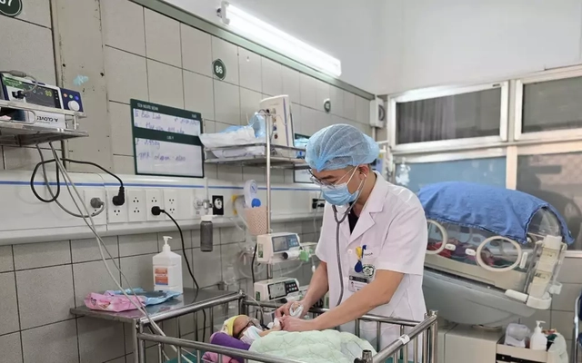 Cứu sống bé sơ sinh mắc tim bẩm sinh phức tạp nhờ phát hiện từ trong bào thai