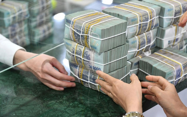 Lãi suất mới nhất tại Vietcombank, VietinBank, BIDV, gửi 100 triệu đồng nhận lãi khác biệt