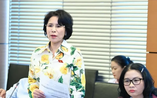 'Bài toán khó' về đấu thầu vật tư, mua sắm thuốc đối với y tế cơ sở