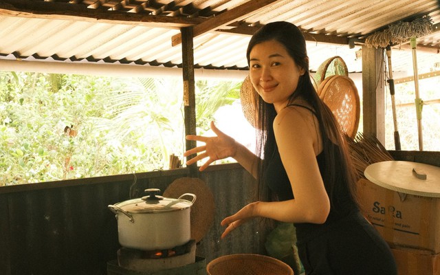 Á hậu Việt không cưới, sinh con với nam diễn viên 1 đời vợ, ở 12 năm rồi chia tay, cuộc sống ra sao?