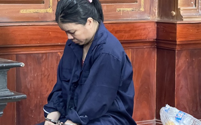 Căng thẳng phiên tòa vụ "chạy án" 2 tỉ đồng ở TP HCM: Lộ thân phận "sếp"