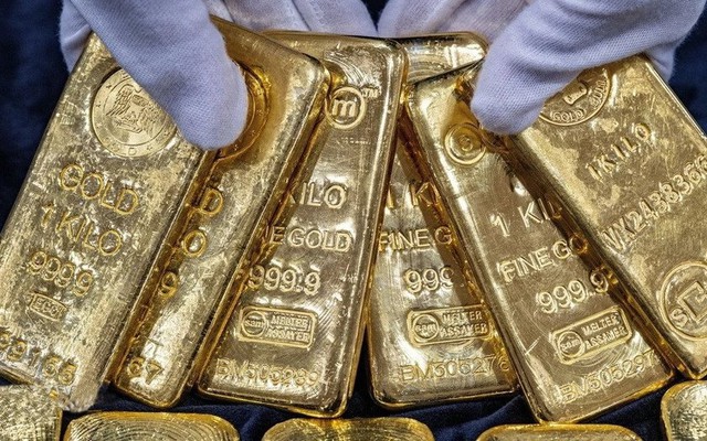 Cú 'sốc nhiệt' khi vàng bốc hơi 15 triệu đồng chỉ trong 48 giờ