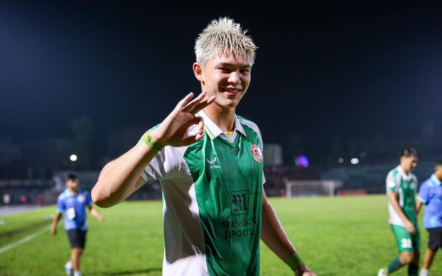 “Mở tài khoản” bằng siêu phẩm chân trái, Việt kiều Mỹ cao 1m90 là “của để dành” cho U23 Việt Nam?