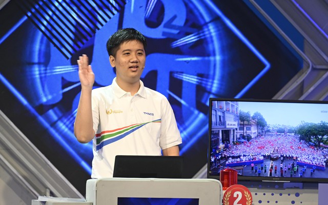 Không thể chê được Nhựt Lam - thí sinh miền Tây đáng yêu nhất CK Olympia 2025!