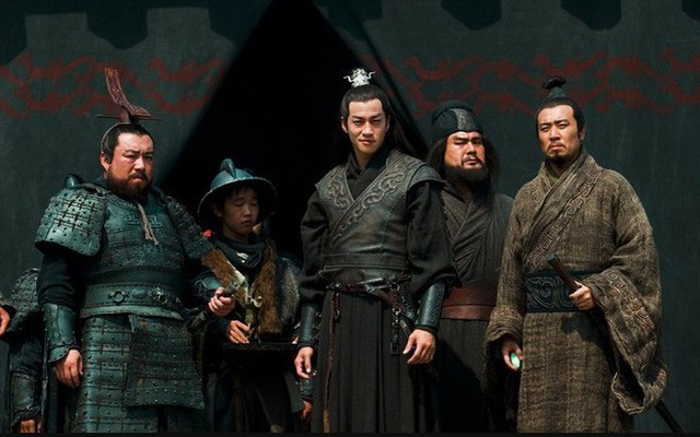 Không chỉ có Lý Tiến, vị tướng này có thể đánh bại Lữ Bố trong Tam quốc diễn nghĩa