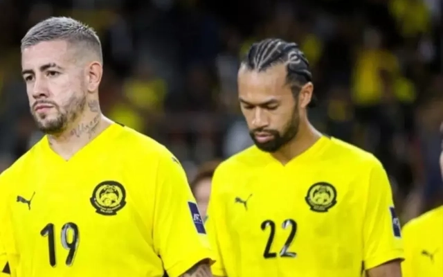 Tuyển thủ Malaysia về nước, tự cứu mình trước nguy cơ bị cấm thi đấu 12 tháng