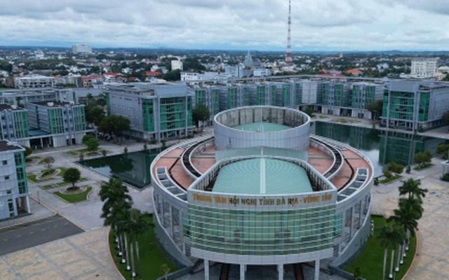 Cận cảnh trung tâm hành chính nghìn tỷ ở TP.HCM được đề xuất làm trường học