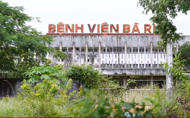 Toàn cảnh 2 bệnh viện bỏ hoang ở TP.HCM chờ 'hồi sinh'