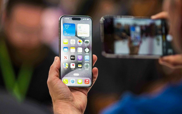 Chiếc iPhone rẻ nhất của Apple lộ diện