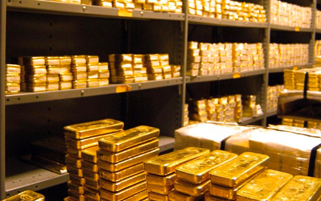 Không phải Ấn Độ hay Trung Quốc, một quốc gia châu Á bất ngờ trở thành 'cá mập' gom vàng nhiều nhất: 'Cất kho' 25 tấn, bất chấp giá cao kỷ lục