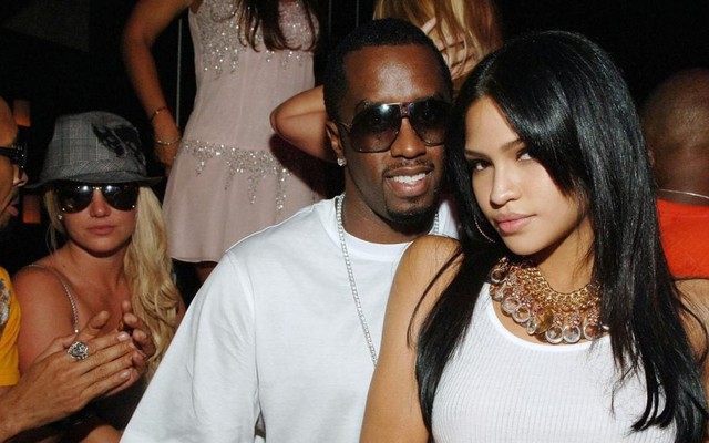 Tình cũ Diddy hoảng loạn chạy trốn vì sợ bị giết