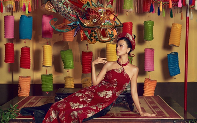 NSƯT Kim Tuyến khoe sắc vóc U40 với "Giấc mộng đêm Trung thu"