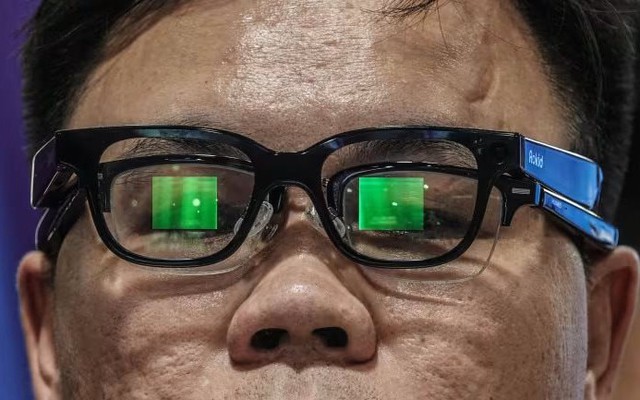 Món đồ được ví như "tương lai nhân loại" này vừa ra mắt, thế mà Trung Quốc đã có ngay hàng Made in China