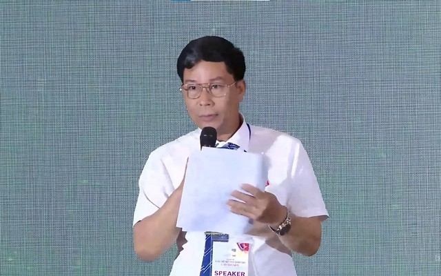 Dù gánh nợ 4 tỷ đồng, một người nông dân học hết lớp 7 vẫn bỏ mức lương ở nước ngoài để về quê sáng chế máy: 'Nếu làm thuê thì không thể làm giàu'