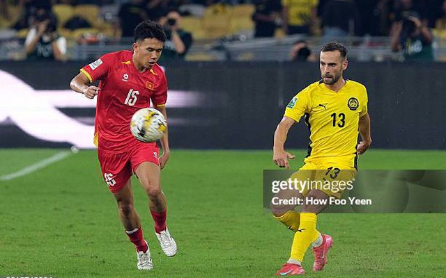 Báo Indonesia truy tìm được hồ sơ gần 100 năm tuổi, chỉ rõ cầu thủ nhập tịch sai luật của Malaysia