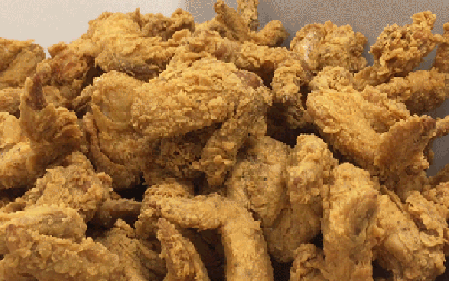 Tại sao những chiếc xương gà mà bạn vừa ăn xong có thể là di sản vĩ đại của nhân loại?