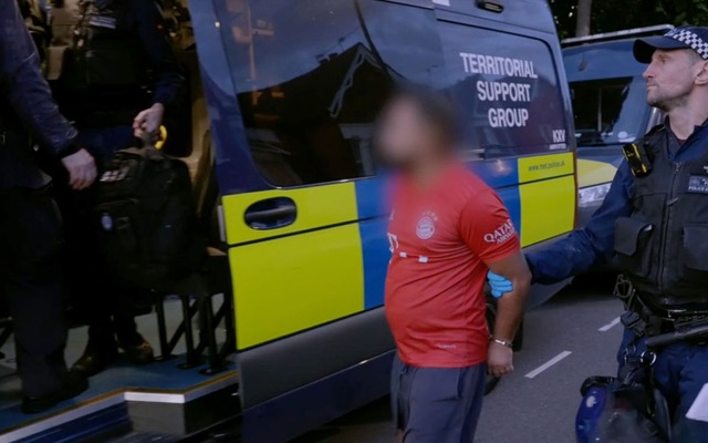 Một chiếc iPhone bị trộm giúp cảnh sát phá đường dây buôn lậu 40.000 điện thoại sang Trung Quốc