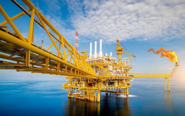 Thương vụ 1 tỷ USD kỷ lục ngành năng lượng: Khi doanh nghiệp lớn nhất Việt Nam bắt tay với ngân hàng vốn hóa cao nhất trên sàn chứng khoán