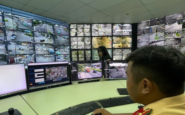 TP.HCM sẽ giảm lực lượng CSGT tuần tra ngoài đường khi có camera AI giám sát