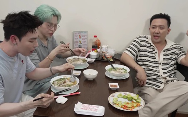 Đức Phúc nói thẳng Trấn Thành: "Phải kiếm sống"