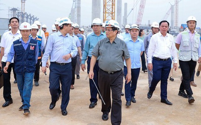 Một công ty sẽ tuyển 1.400 kỹ sư vận hành, bảo trì... để phục vụ tại dự án 16 tỷ USD lập kỷ lục 3 năm 8 lần đón Thủ tướng thị sát