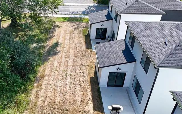 “Nhặt rác 8 năm, tôi bỗng mua được nhà”