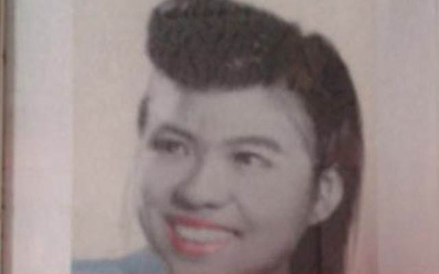 Hoa khôi Hà thành thập niên 1930 lấy chồng thiếu gia rồi lao đao đi bán xôi chè