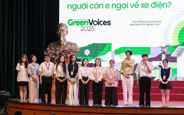 Màn hùng biện của sinh viên Học viện Ngân hàng phá tan định kiến “khó tìm được trạm sạc pin ở Việt Nam”