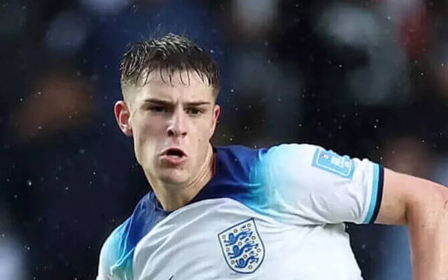 Alex Scott và sự thăng tiến vũ bão từ giải hạng 8 đến đội tuyển Anh