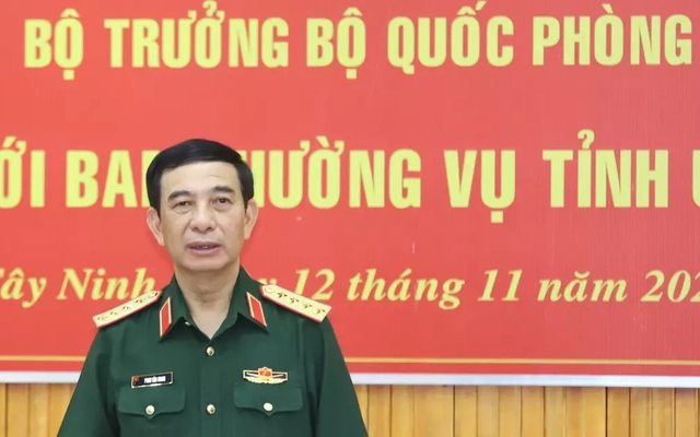 Bộ trưởng Quốc phòng Phan Văn Giang làm việc với Ban Thường vụ Tỉnh ủy Tây Ninh
