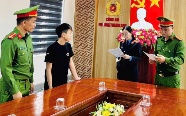 Khởi tố Nguyễn Thị Thảo Vy sinh năm 2005