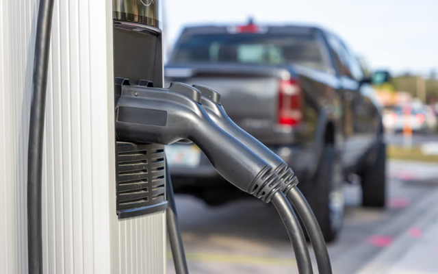 Hướng dẫn toàn diện cho người dùng chuẩn bị 'lên đời' ô tô điện