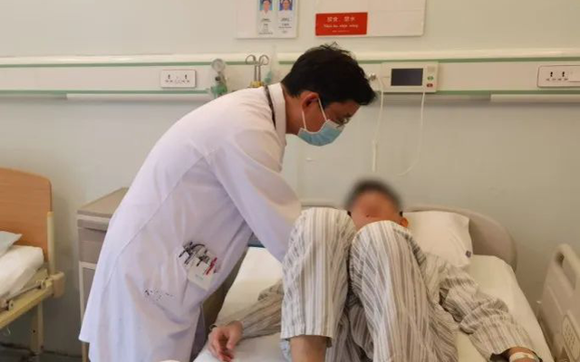 Người đàn ông bất ngờ mắc ung thư gan dù không hút thuốc, uống rượu: “Thủ phạm” có mặt ngay trong bếp