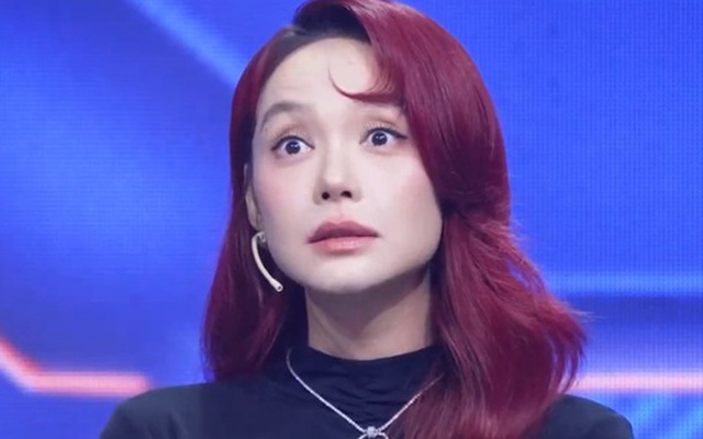 Minh Hằng: "Đi ra cổng, tôi bị lao vào đánh"