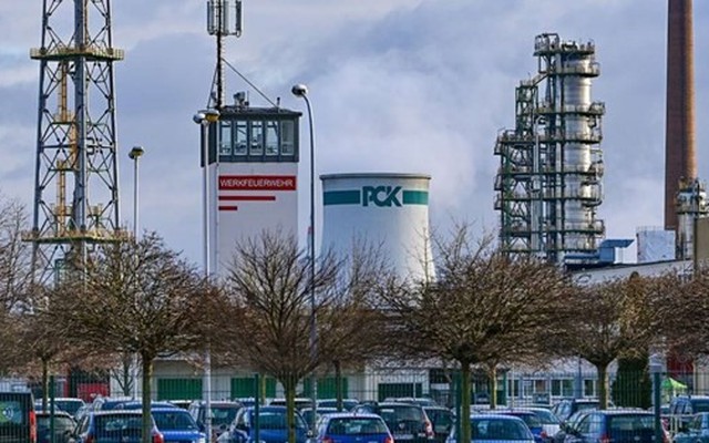 Tài sản của Lukoil gây ra cuộc chiến ở nước ngoài