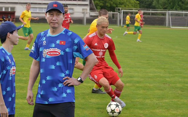 Vô duyên ở tuyển Việt Nam, sao Việt kiều liên tục tỏa sáng tại châu Âu