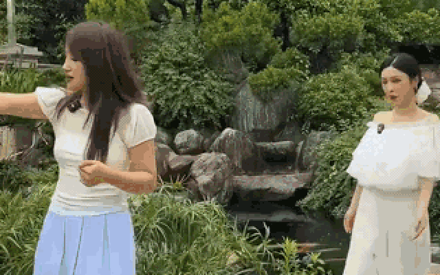 "Phú bà" sống trong biệt thự 185 tỷ: Lộng lẫy đến mức sang chấn thị giác, Google cạn từ khen