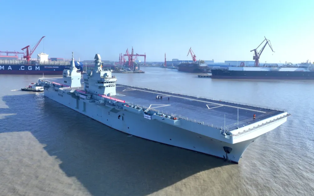 Trung Quốc thử nghiệm tàu đổ bộ trang bị công nghệ độc nhất thế giới