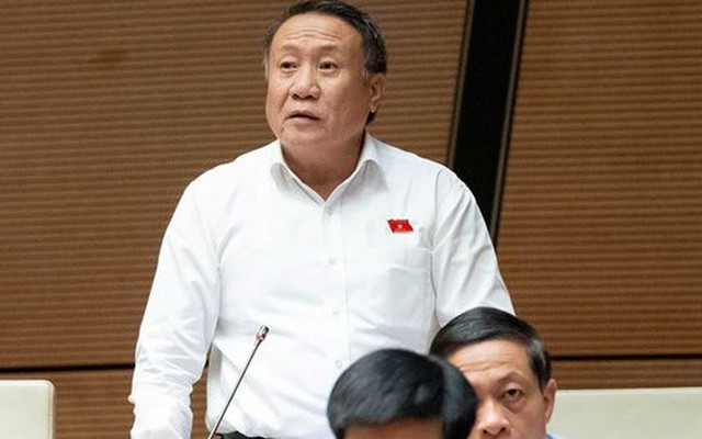 Xe taxi phải trang bị ghế ngồi trẻ em, đại biểu Quốc hội đề xuất gì?