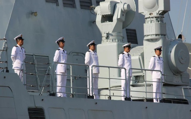 Tàu sân bay Phúc Kiến mạnh tương đương Kitty Hawk của Mỹ