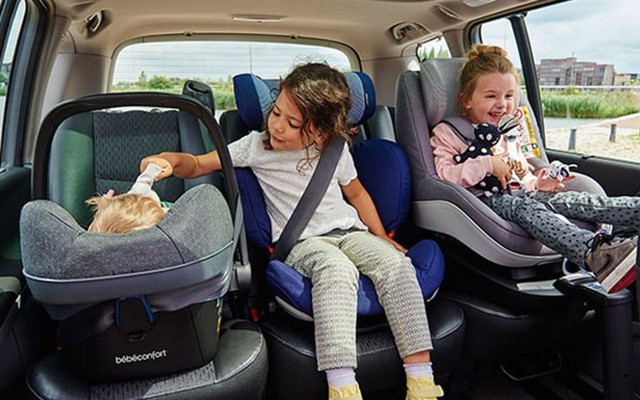 Cục Cảnh sát Giao thông giải thích thêm về quy định ghế trẻ em trên ô tô, áp dụng từ 1/1/2026