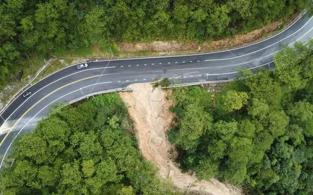 Ứng phó thiên tai dị thường và khốc liệt