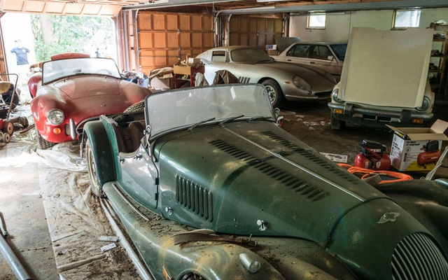Kho báu 4 triệu USD phủ bụi: 5 chiếc xe cổ bị chủ lãng quên, chuột ‘xâm chiếm’
